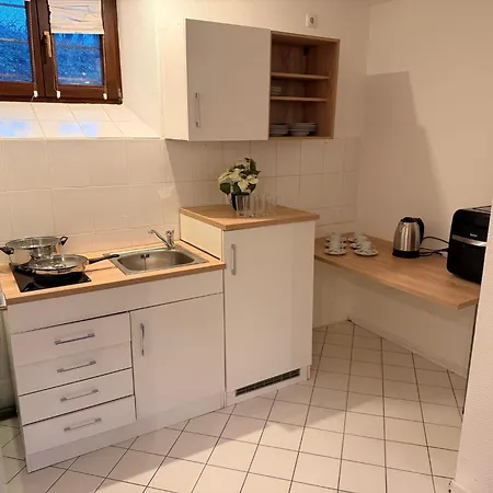 Monteur Darius Apartmán